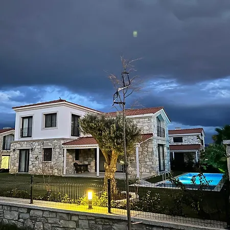 Tas Ev Villa *