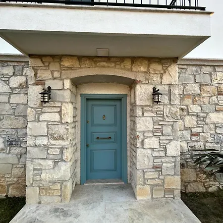 Villa Tas Ev